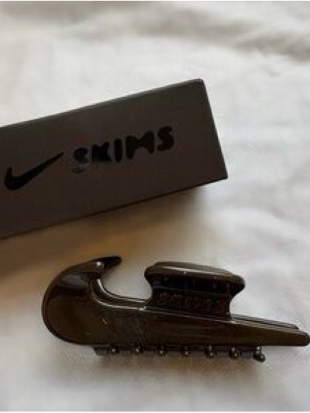 🤎SKIMS x Nike In Store Exclusive Hair Clip🤎